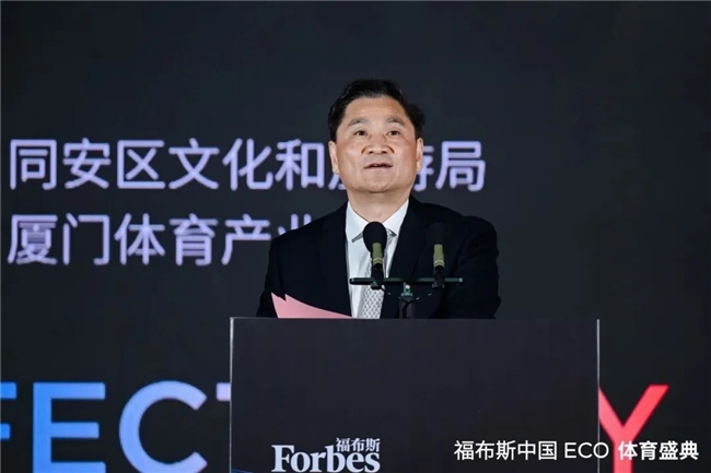 这些年轻球