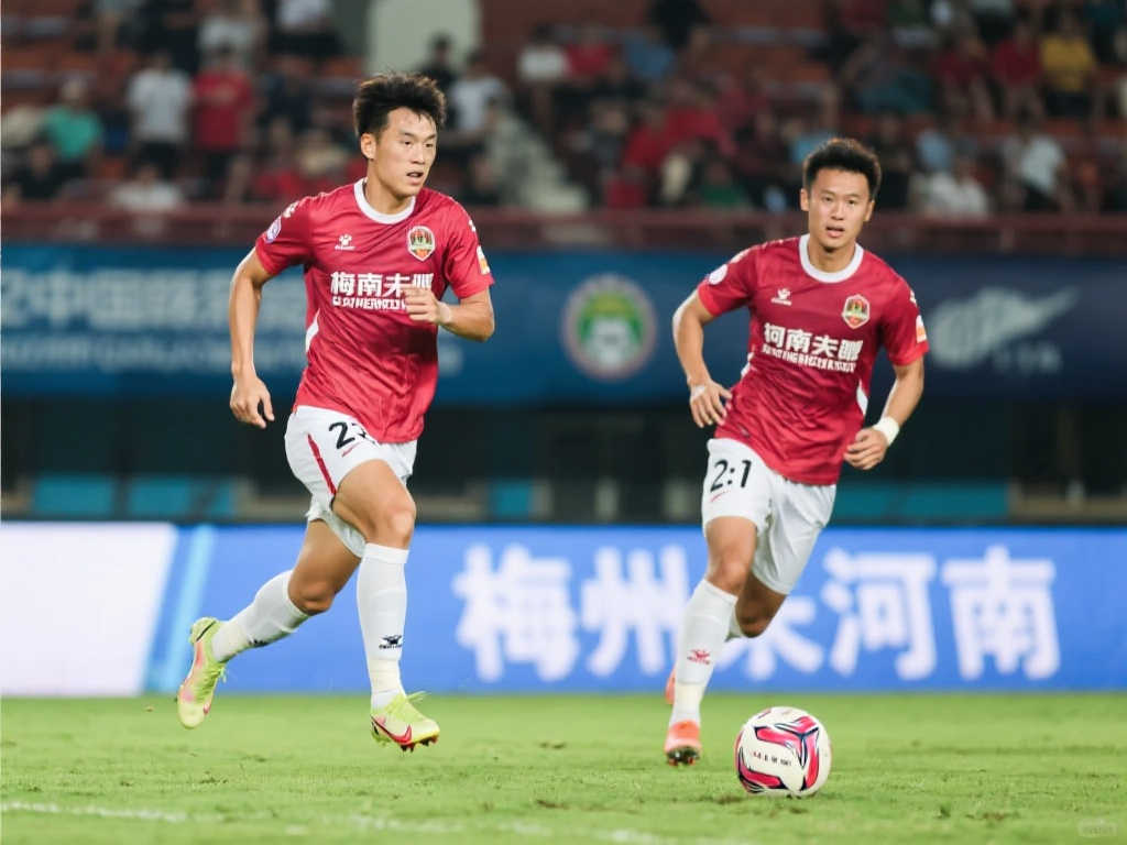 锦赛中尝试 锦赛中尝试